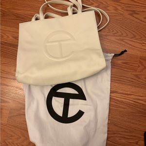 Telfar Medium Tote in White